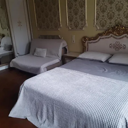 возле оперы * Lviv